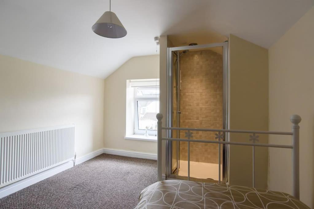 Colliers House Villa Abercanaid Екстериор снимка